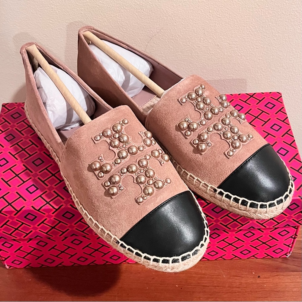 NWT- Tory Burch Pearl Logo Flat
Espadrilles 7.5